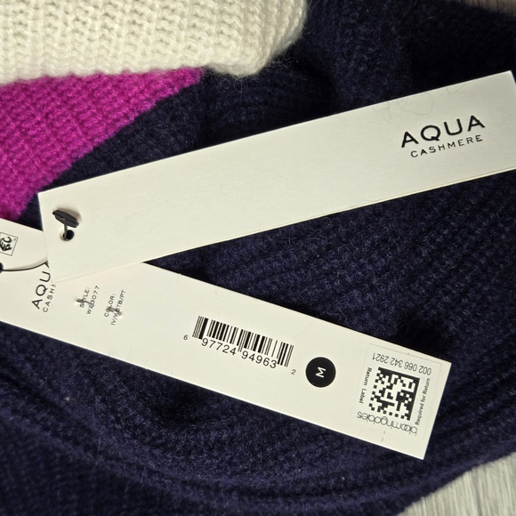 Aqua Bloomingdale’s 100% Cashmere Mock Neck Colorblock Navy Pink Sweater Med NWT - Picture 4 of 8